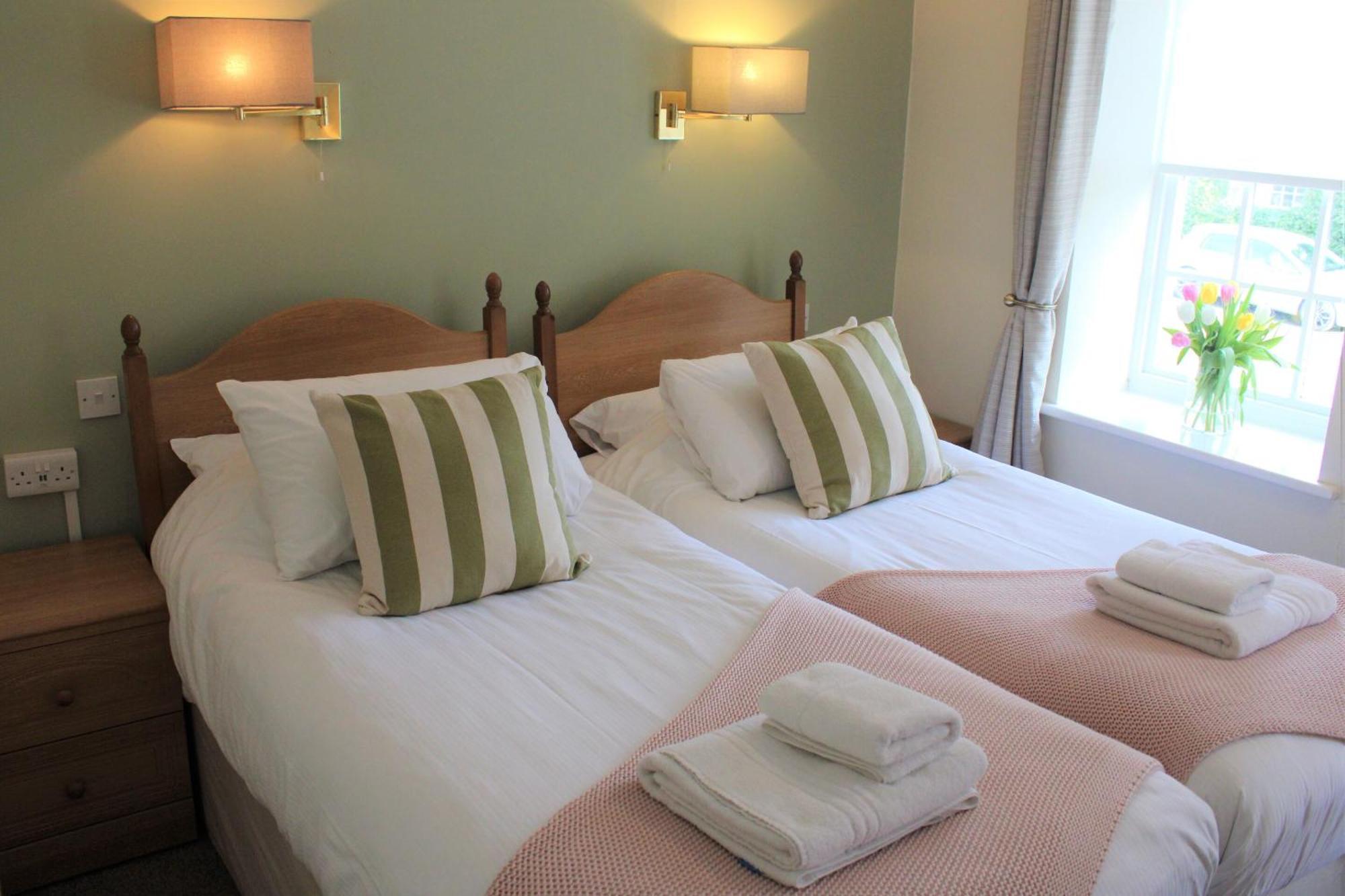 ת'ירסק Sutton Hall Resort חדר תמונה